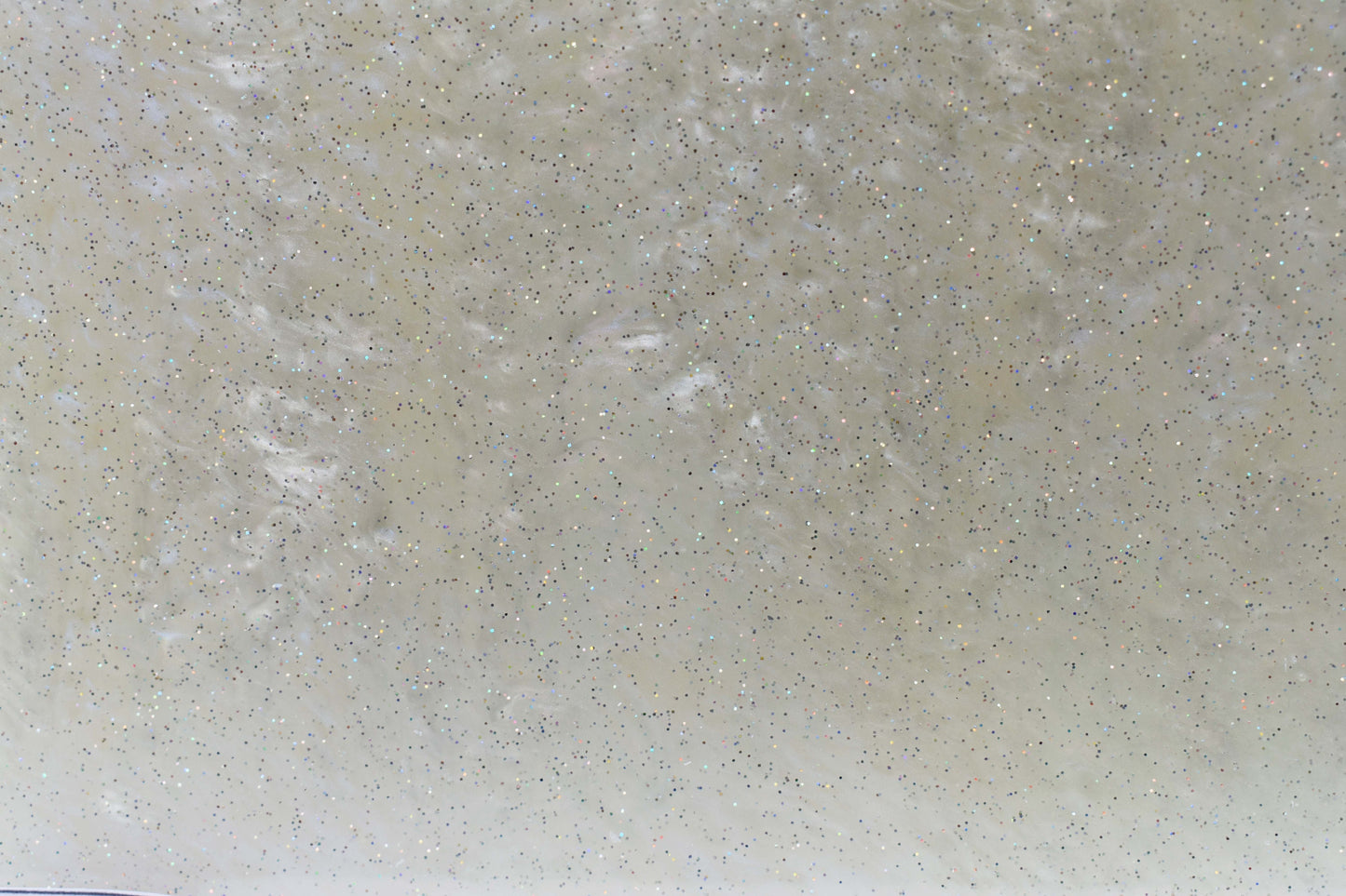 3mm AH-046 Pearl yellow shimmery marble & holographic LG gritter